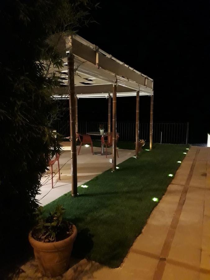 Vista Sul Mare Couette-café 3*