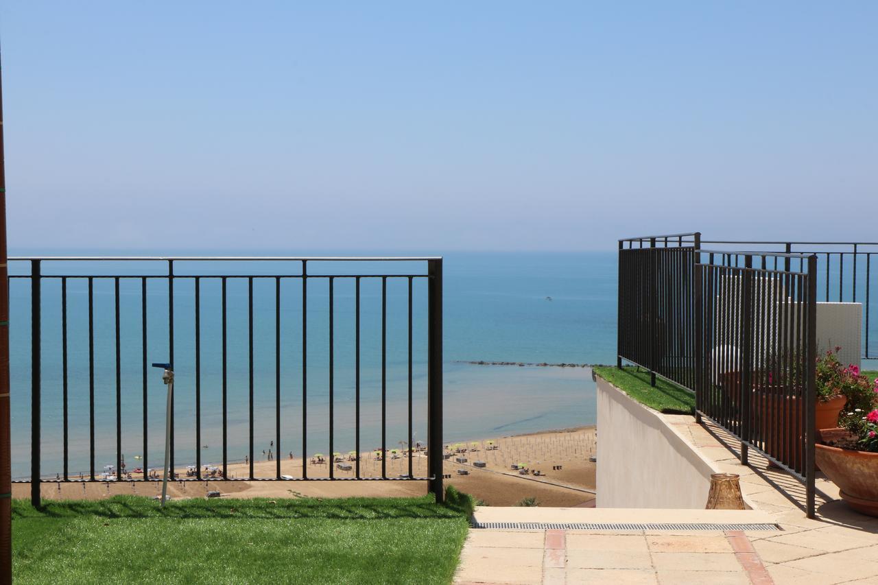 Vista Sul Mare Couette-café 3*