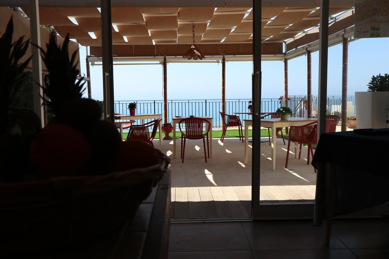 Vista Sul Mare Couette-café Porto Empedocle